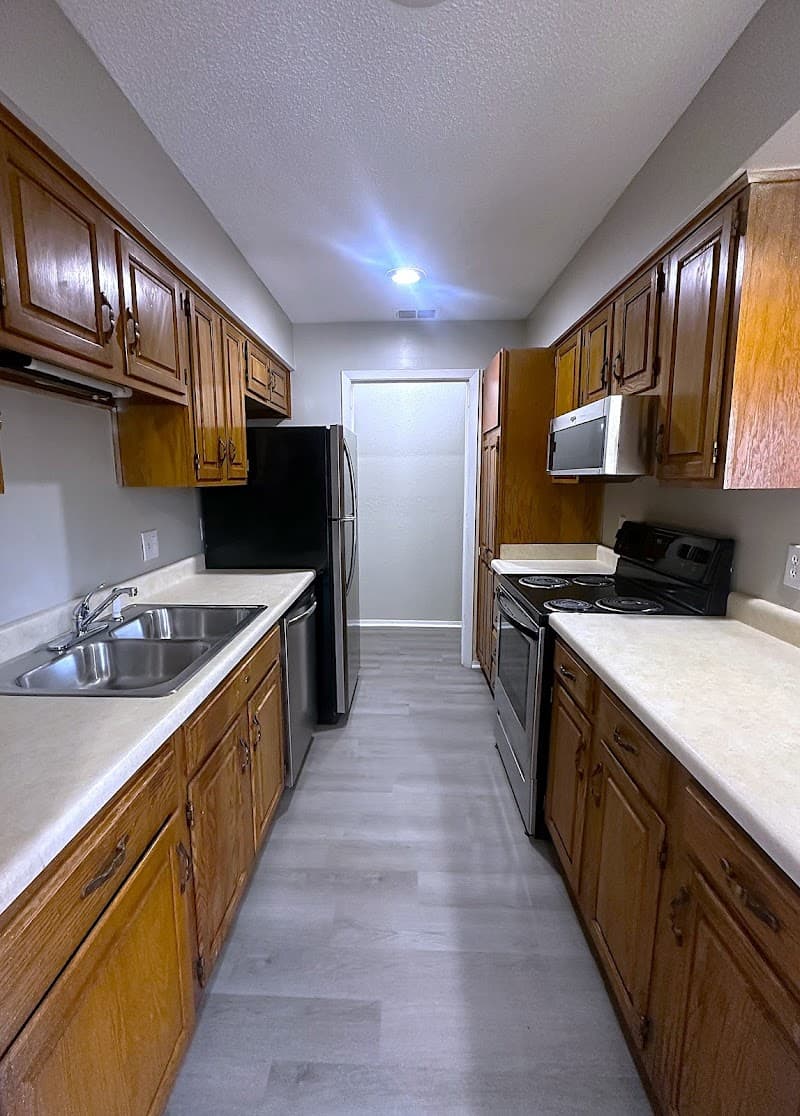 Sunset Villa Apartments
