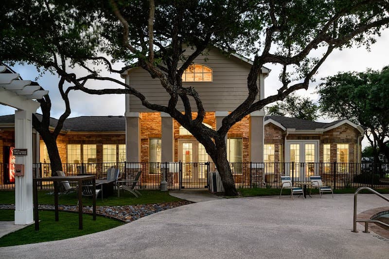 The Oaks at Bentwater Apartment Homes