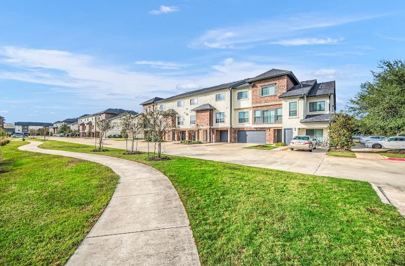 Townhomes at Lake Park