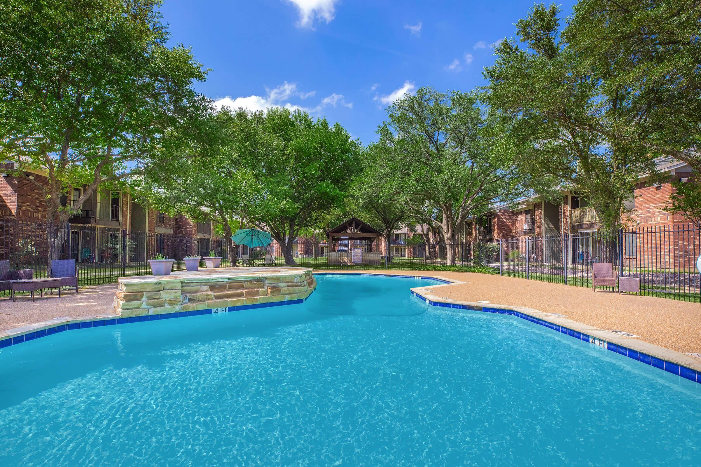 Townhouse Apartments