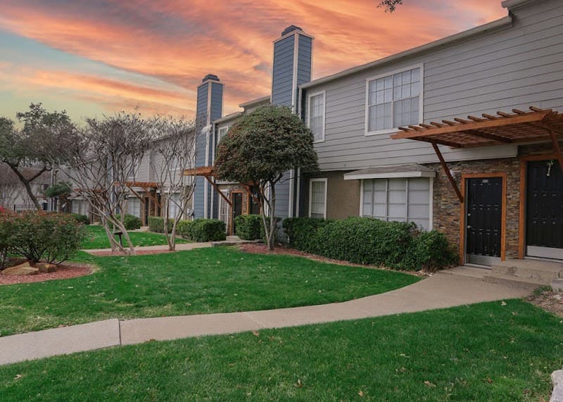 Ventana Apartment Homes
