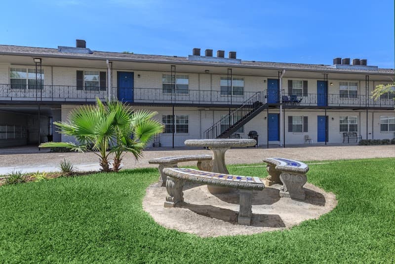 Villas At The Palms Apartments