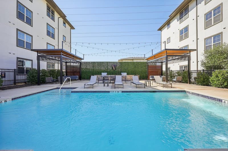 Vine + Vail Townhomes and Apartments