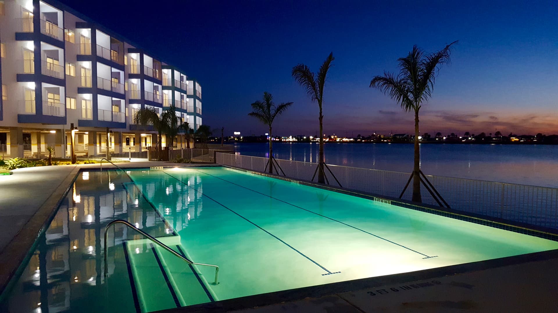 Waterfront Apartments Galveston