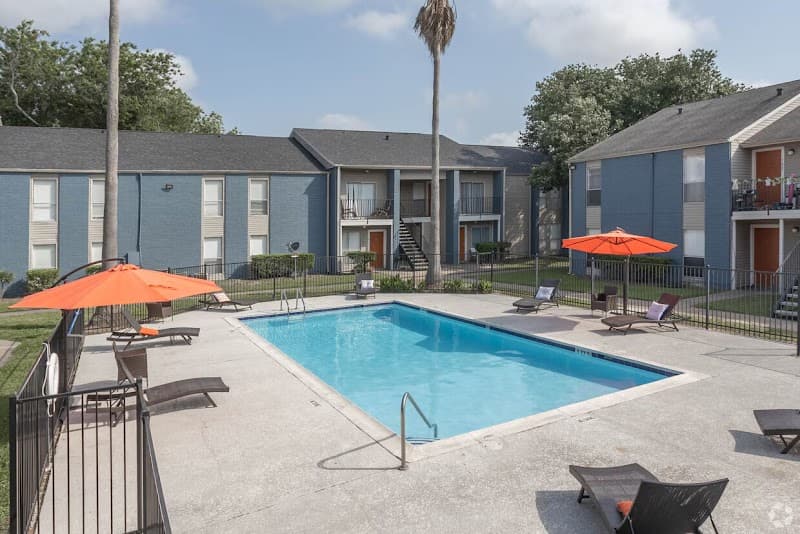 Westwood Park Apartments
