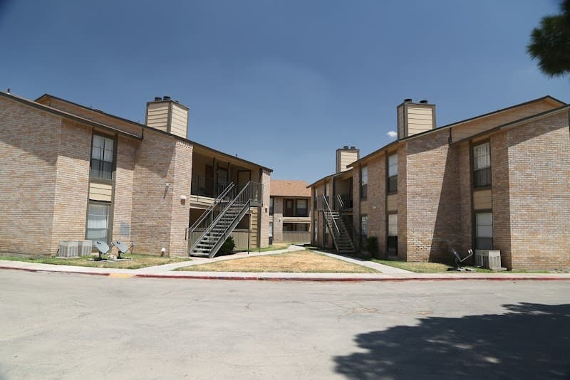 Woodview Apartment Homes